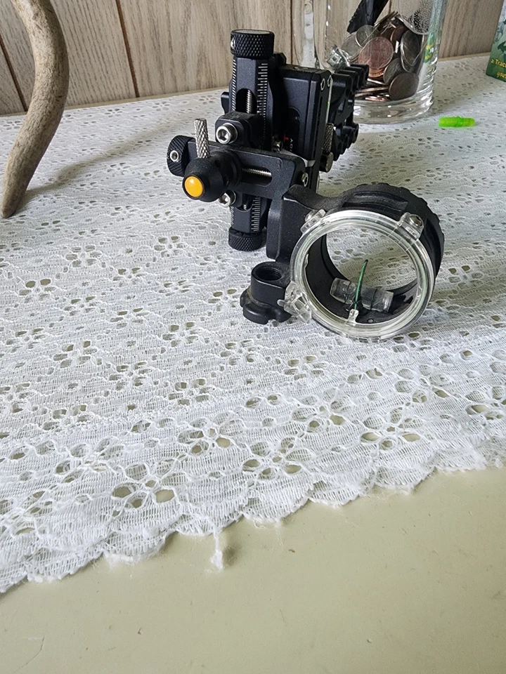 Trophy Ridge React One Pro 1 Pin Bow Sight Black (Right Hand) - Image 3 of 4