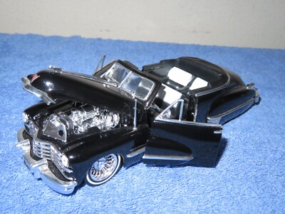 新品未開封キャデラック1947 s-l400.jpg