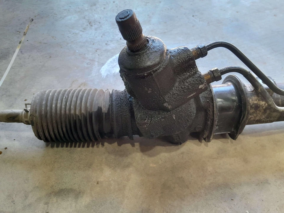 Conjunto de piñón y cremallera de dirección Toyota Previa 91-95 OEM 4425028151 Foto 3 de 4