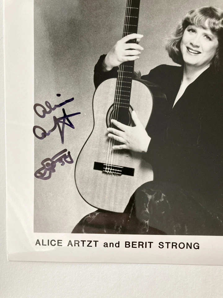 Alice Artzt & Berit Strong, Signed photographs 1989 Program 8x10 Reprints - Image 4 of 4