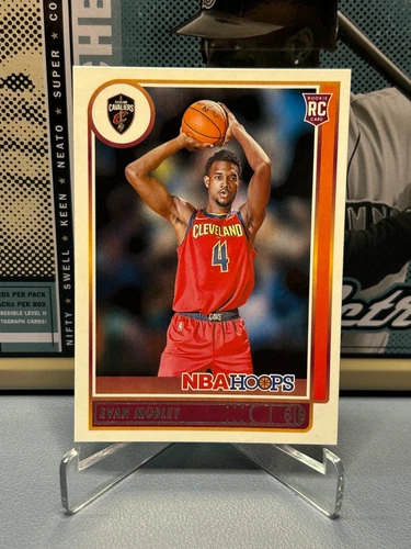 2021-22 Panini NBA Hoops #234 Evan Mobley RC