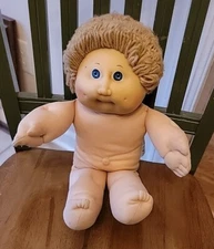 cabbage patch kids vintage blonde Hair In Blue Eyes