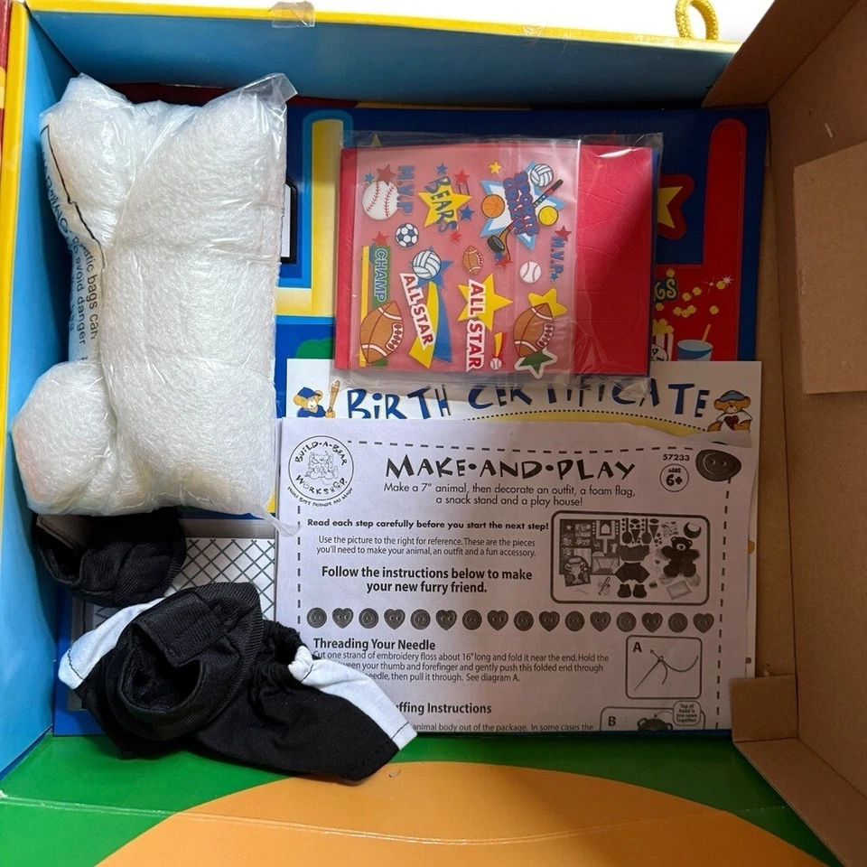 Build-A-Bear Schminkset Stofftier Schwarzbär Nähen Spaß Aktivität NEU - Bild 4 von 4