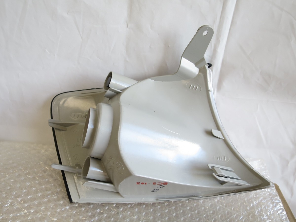 Brand NEW Genuine Chaser JZx100 OEM CORNER LIGHT INDICATOR SIGNAL