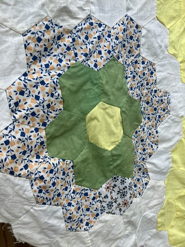 De colección Edredón Top Abuelas Flor Jardín Alimentación Saco Proyecto Cosido a Mano 84x80 - Imagen 5 de 9
