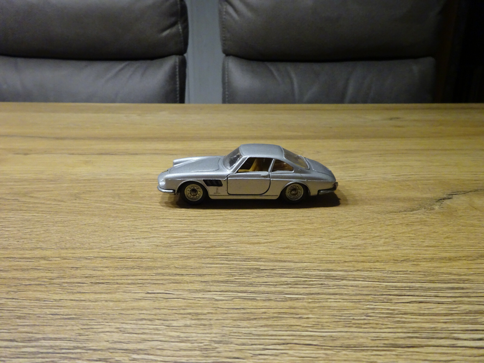Bild 4 von 6