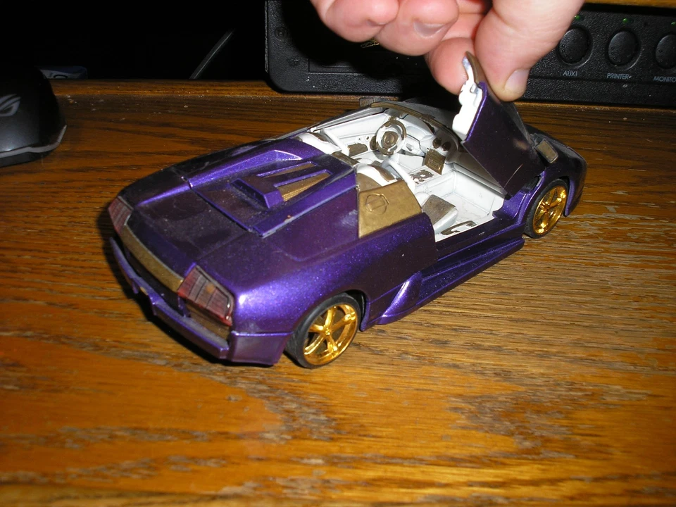 JADA TOYS 1:24 CUSTOM Lamborghini Murcielago Roadster Purple Free SHIPPING - Image 3 of 4
