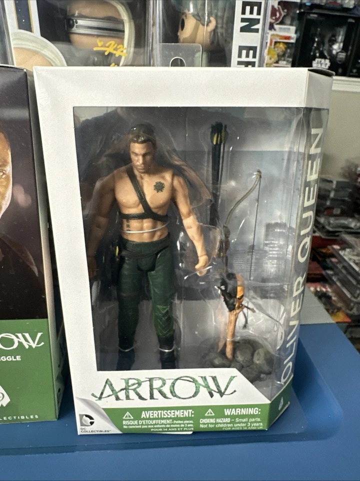 DC Collectibles Arrow CW Show Oliver Queen Felicity Smoak John Diggle 5 件装 — 第 2/4 张图片
