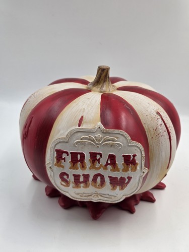 Tk Maxx Halloween rot & weiß Freak Show Kürbis
