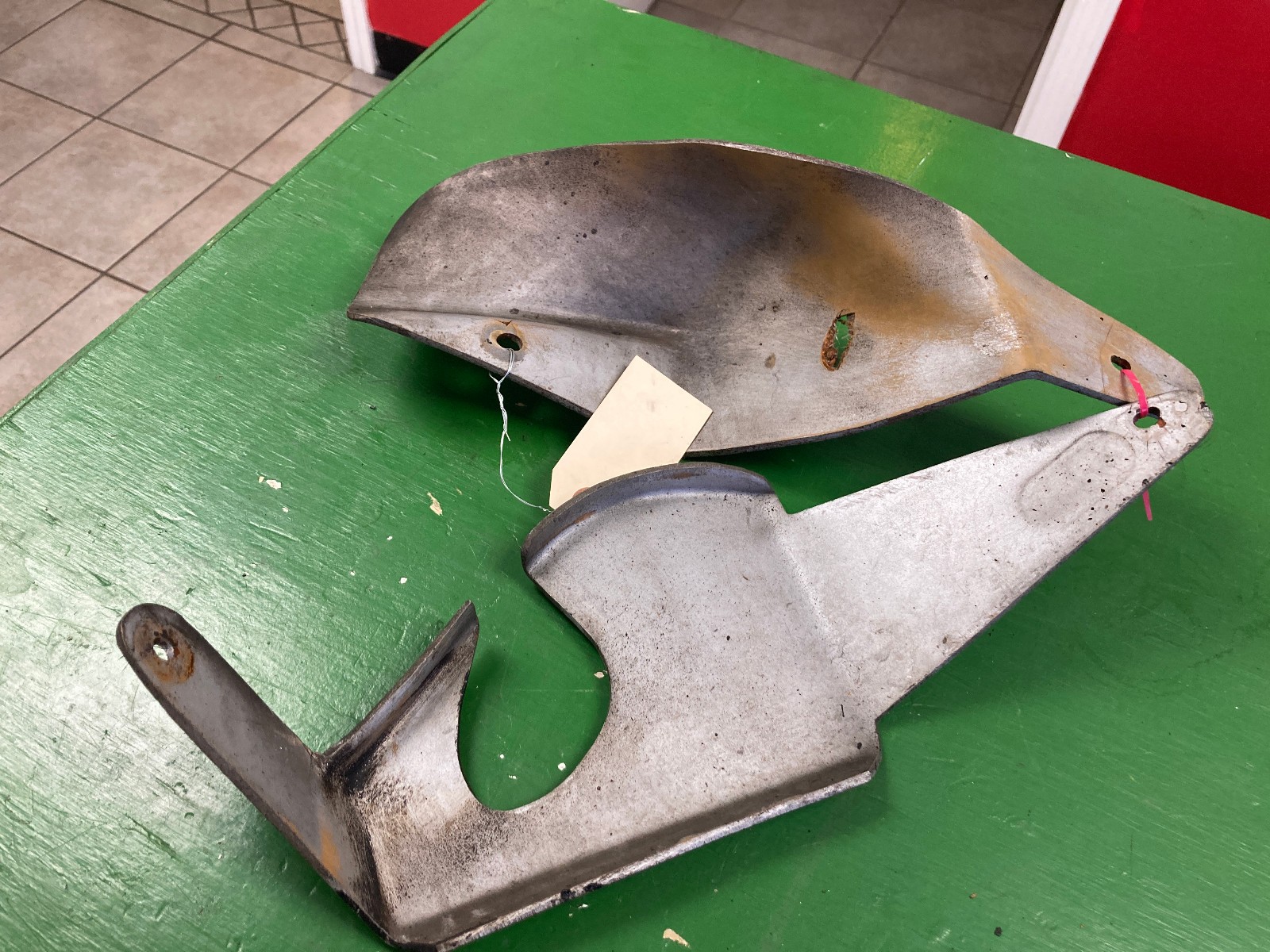 93 Bentley Brooklands/RR 05 HEATSHIELD COMPLIANCE MOUNT FRONT SUSPENSION IN/OUT