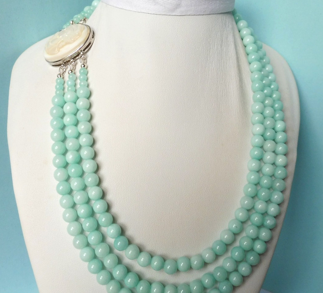 Collier en amazonite véritable perles 6mm triple rang 449 carats fermoir camée