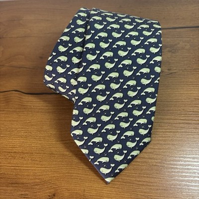 Vineyard Vines Martha s Vineyard Made in USA 100% Silk Neck Tie Whale Print
