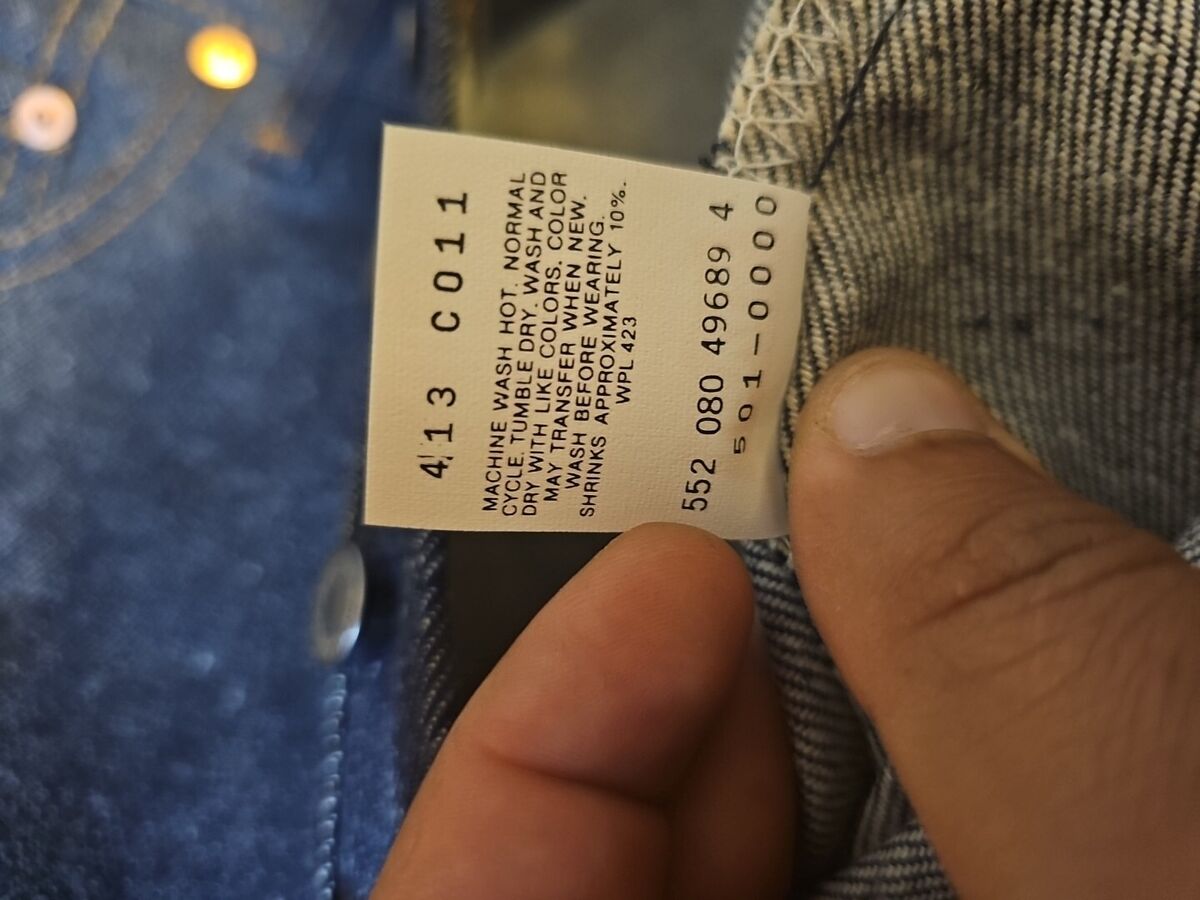 Levis 501xx Vintage 1987 Shrink-to-Fit Red Label Raw Rigid Levis 501xx Vintage 1987 Shrink-to-Fit Red Label Raw Rigid