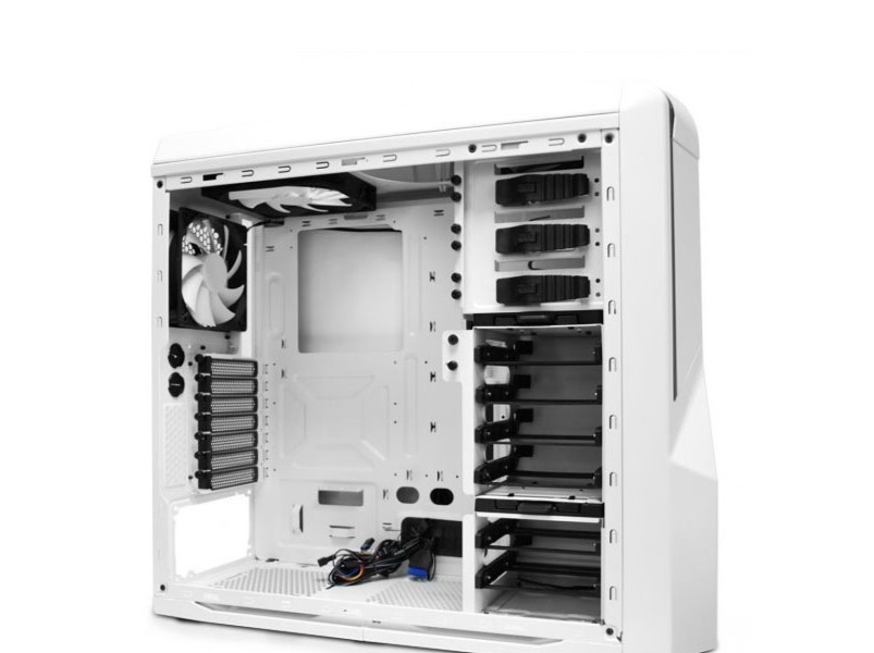 NZXT - Phantom 410 Series Black/White Steel/Plastic ATX Mid Tower