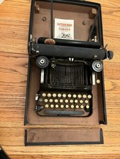 Vintage Portable Corona Typewriter with case thumbnail