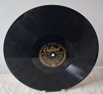 NAT KING COLE - SONG OF DELILAH/ HERE'S TO MY LADY 78 RPM CAPITOL 1952 £5.99 VG