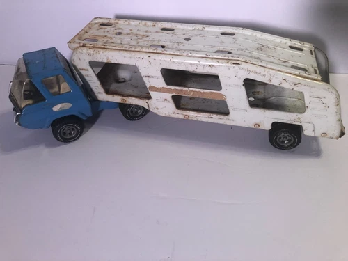 Vintage (1970's) Tonka Semi Truck Car Carrier Hauler small pressed steel