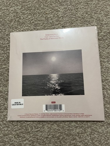 NEW LIMITED EDITION ROB GRANT LANA DEL REY HOLLYWOOD BOWL RED VINYL 7" SINGLE - Picture 2 of 2