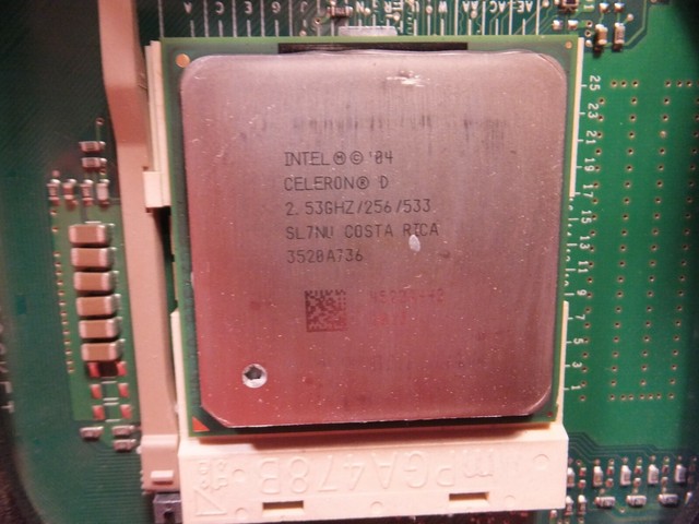 Carte Mère INTEL D865GVHZ (C72419-108) Socket 478, D'occasion Fonctionnelle
