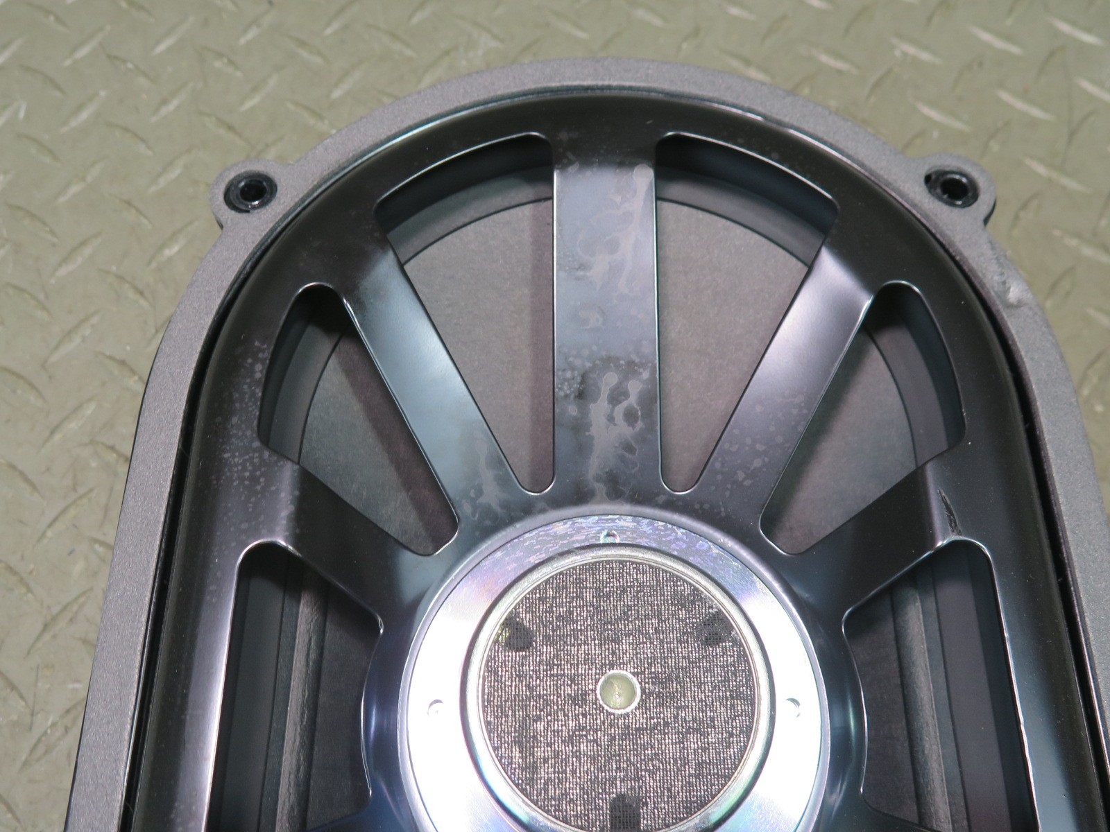 Maserati Quattroporte 2014-2021 Rear Speaker P/N 670005163