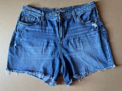 Universal Thread Women s Shorts 18W Boyfriend Short Distressed