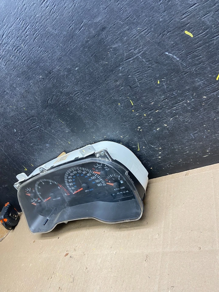 Dodge Dakota 1998 1999 2000 Instrumento Velocímetro Calibre Cuadro Fabricante de Equipo Original t9361 DG Foto 4 de 4