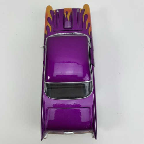 Motor Max 1/24 Street Machines 1957 Chevy Bel Air Purple with Flames Diecast Car - Bild 13 von 24