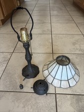 Tiffany Style Table Lamp White Stained Glass - Needs Repair