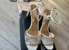 Badgley Mischka Blaine Ivory Satin Crystal Block Heel Sandals NIB Size 9