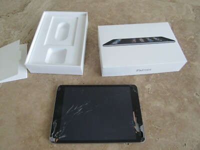 iPad Mini 2 tablet, for parts