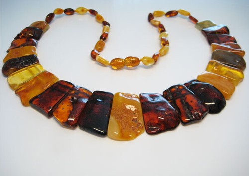 Genuine Massive Yellow Cognac Amber Beads Baltic Amber Necklace 25.6 grams !!!