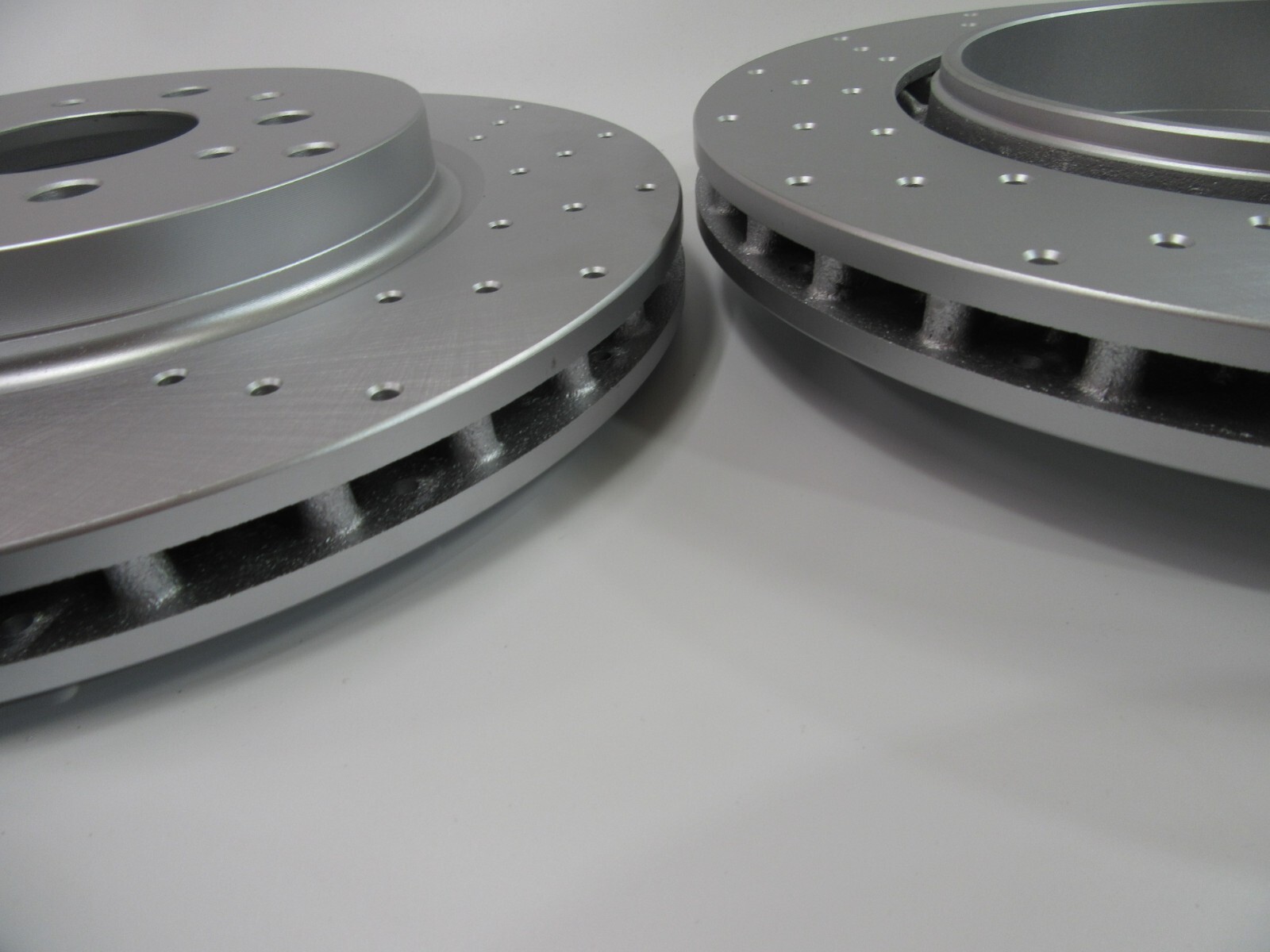 Maserati Quattroporte Gran Turismo GT front rear brake pads rotors TopEuro #239