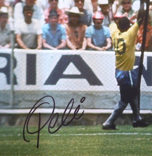 PELE & GORDON BANKS AUTOGRAPHED 20X30 CANVAS PHOTO GREATEST SAVE BECKETT 163880 - Picture 3 of 5
