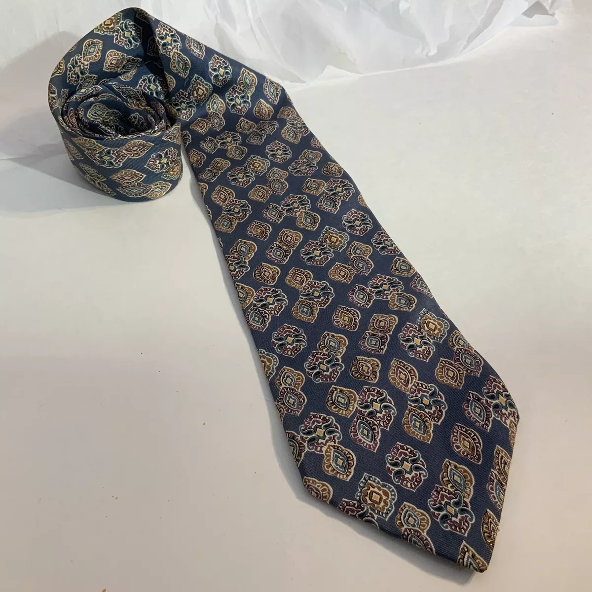 Christian dior top monsieur tie