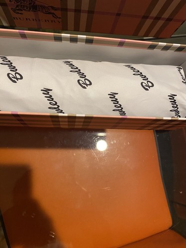 Burberry Umbrella BNIB!!! - Picture 11 of 15