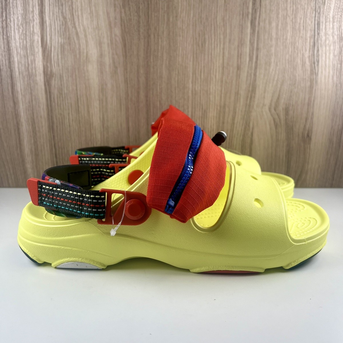 Crocs Classic All Terrain Sandals Yellow with Zipper Pouch Sz Men’s 6 Women\'s 8 Crocs Unisex-Adult Classic All Terrain Sandals with Zipper  main image 3