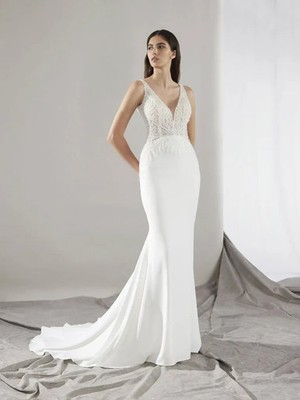 pronovias wedding dress CLIN  size 10