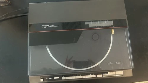 TECHNICS SL-QL15 DIRECT DRIVE AUTOMATIC TURNTABLE SYSTEM RECORD PLAYER FOR PARTS