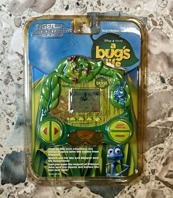 Tiger A Bug's Life Handheld Electronic LCD Game MPN 60-027 1998 Ages 5+