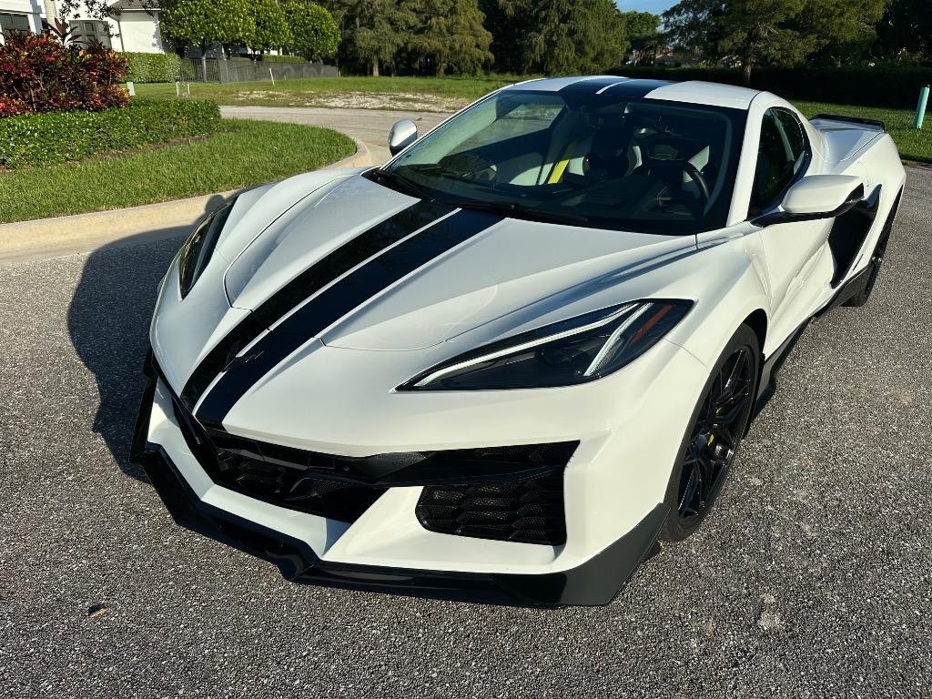 2023 Attic white Chevrolet Corvette   | C8 Corvette Photo 9