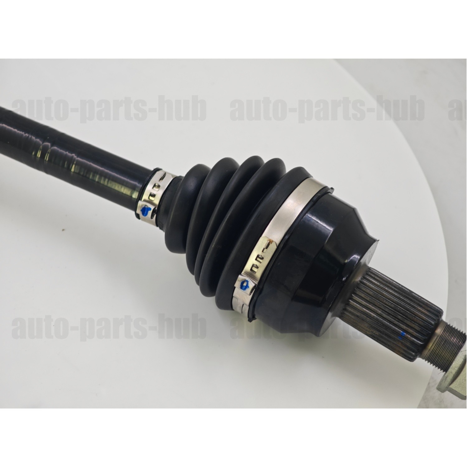 Front Right CV Joints Axle Drive Shaft For Maserati Quattroporte Ghibli Q4 AWD