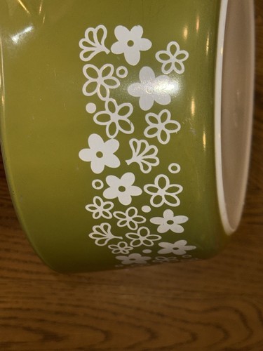 Vintage PYREX Spring Blossom 2 1/2 Qt Casserole Dish No. 045 - Picture 12 of 15