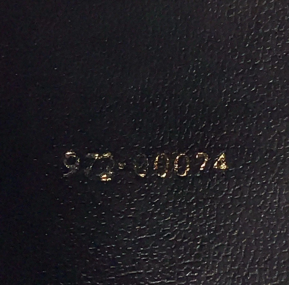 Auténtico Bolso de Mano FENDI Pequin Rayas Cuero PVC De Colección con Certificado de Autenticidad Foto 4 de 4