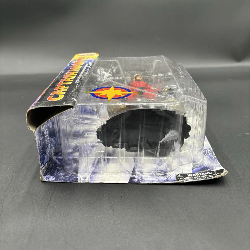 Фигурка Diamond Select Marvel Select Doctor Strange Comic специальное издание НОВАЯ - Изображение 3 из 4