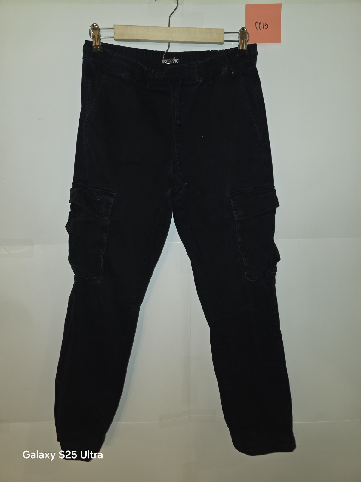 cargo pants Hot topic-image