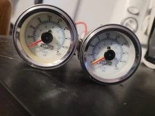 2 Viair 90081 Dual Needle 220 PSI White Face Gauges For Air Suspension Bags