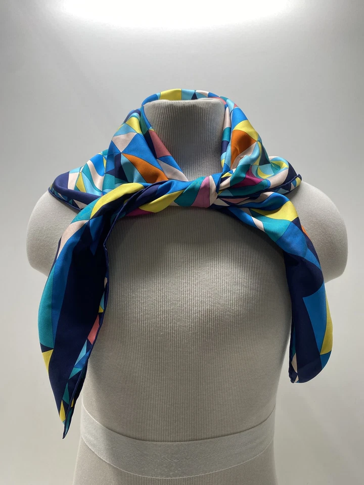 Bufanda de seda geométrica multicolor Cartier Foto 2 de 4