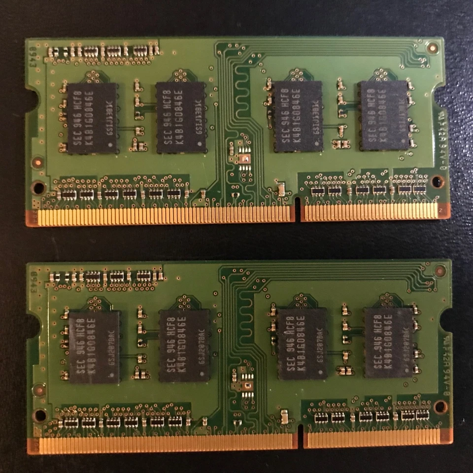 PC3-8500 Samsung 2 x 1 gigs RAM / Memory - Image 2 of 2