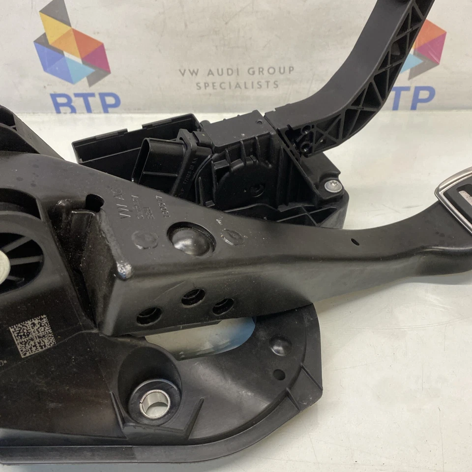 VW GOLF GTI MK7 2014-2020 ACELERADOR MANUAL Y PEDALES DE FRENO 5Q2721058CA BX41 Foto 4 de 4