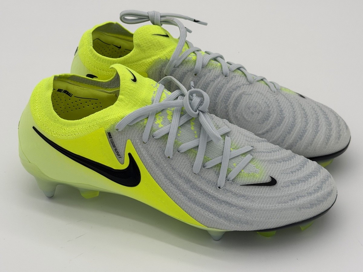 Men's 8 / Women 9.5 - Nike Phantom GX II 2 Elite SG PRO AC Soccer